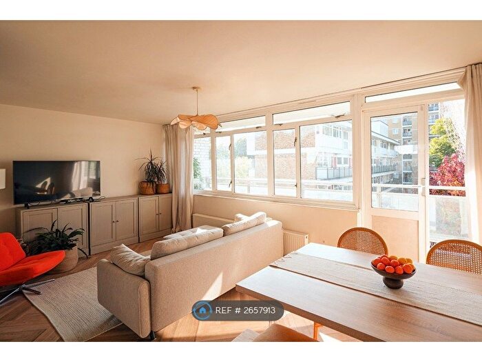 3 Bedroom Maisonette To Rent In Claverton Street, London, SW1V