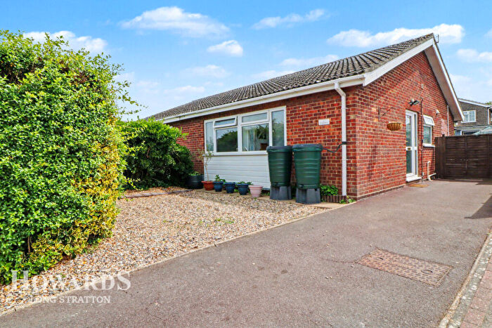 2 Bedroom Bungalow For Sale In St Michaels Road, Long Stratton, NR15
