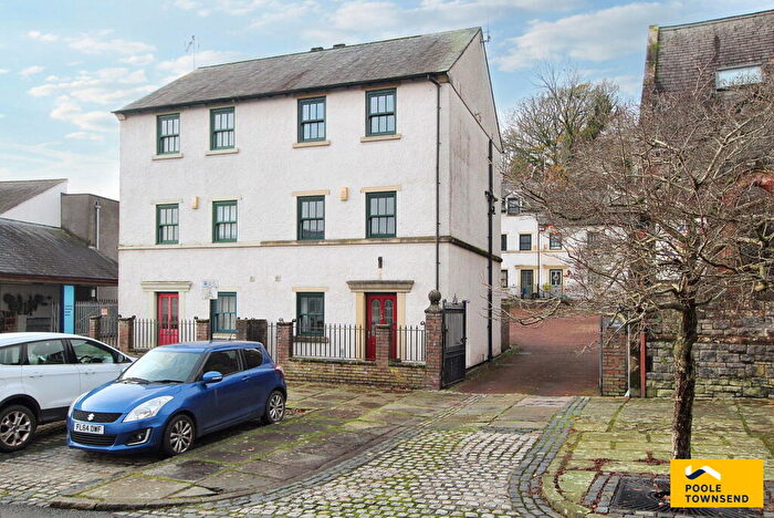 3 Bedroom Semi-Detached House For Sale In Gill Garth, Ulverston, LA12