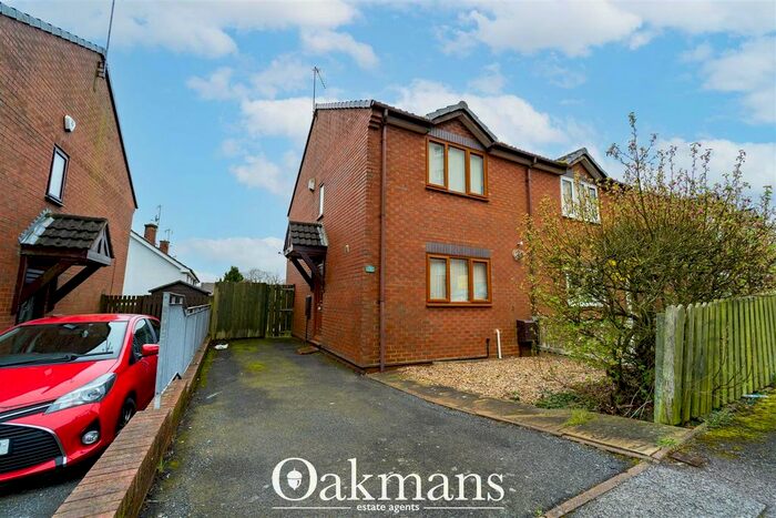 2 Bedroom Semi-Detached House To Rent In Lea Walk, Rednal, Birmingham, B45