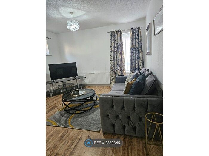 2 Bedroom Flat To Rent In Dent View, Egremont, CA22