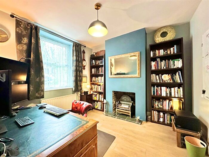 2 Bedroom Terraced House For Sale In Chapel Road, Whaley Bridge, High Peak, SK23