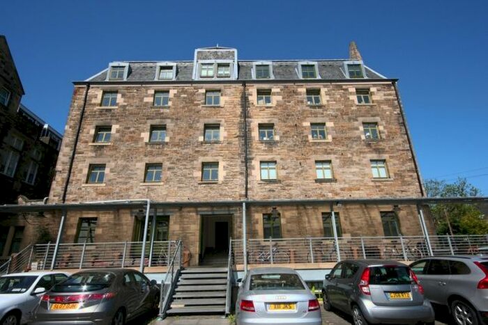 2 Bedroom Flat To Rent In Johns Place, EH6