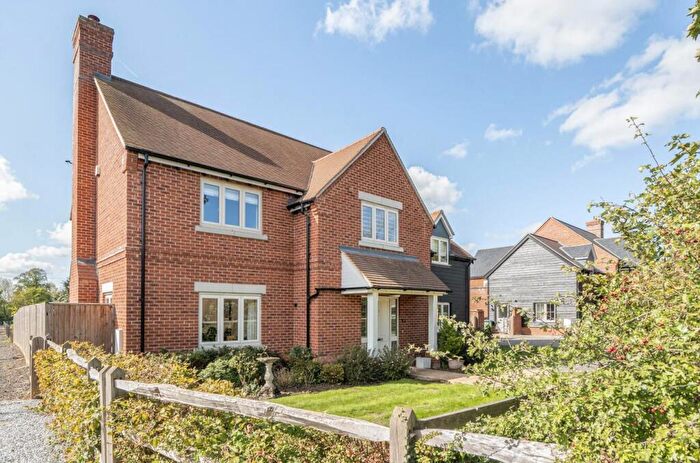 5 Bedroom Detached House For Sale In Donnington Row, Dinton, HP17