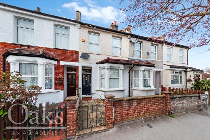 2 Bedroom Terraced House For Sale In Edward Road, East Croydon, CR0