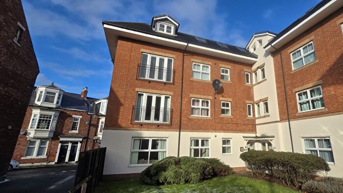 2 Bedroom Flat For Sale In Rekendyke Mews, Laygate, South Shields, Tyne Amp; Wear, NE33