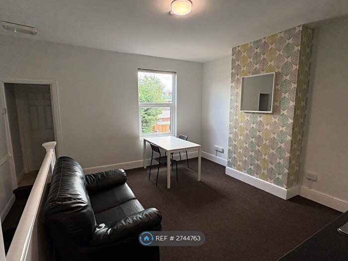 1 Bedroom Flat To Rent In Kingsland Avenue, Coventry, CV5