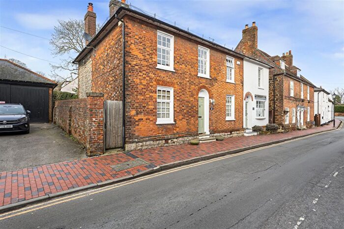 4 Bedroom Semi-Detached House For Sale In High Street, Wrotham Village, TN15
