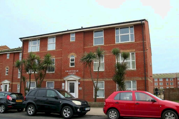 1 Bedroom Flat To Rent In The Causeway, Seaford, East Sussex, BN25
