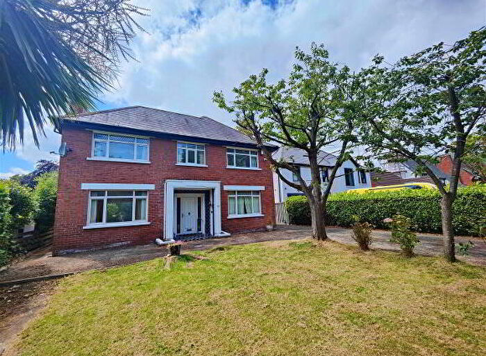 4 Bedroom Detached House For Sale In Somerton Road, Belfast, BT15