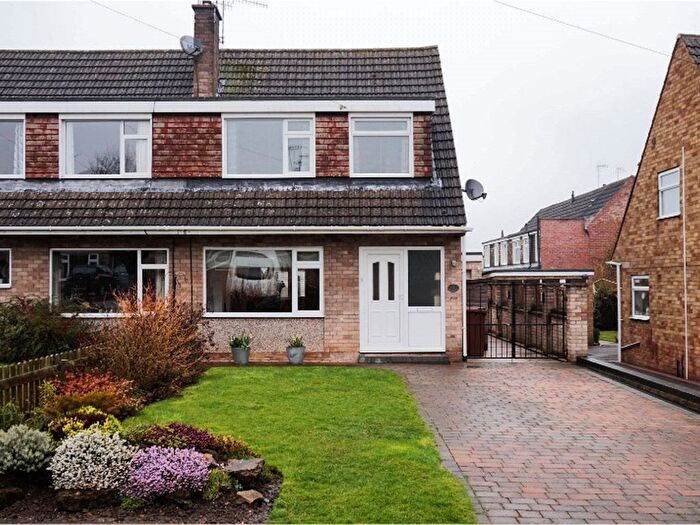 3 Bedroom Semi-Detached House For Sale In Crosshill Drive, Ilkeston, Derbyshire, DE7