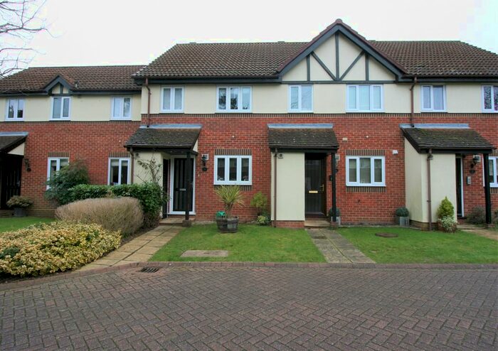 3 Bedroom Terraced House To Rent In Petworth Court, Helston Lane, Windsor, SL4