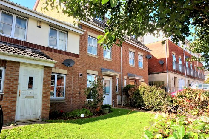 3 Bedroom End Of Terrace House To Rent In Youghal Close, Pontprennau, Cardiff, CF23