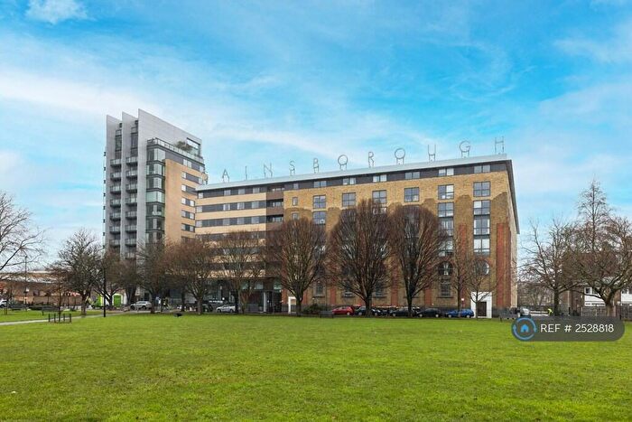 2 Bedroom Flat To Rent In Gainsborough Studios South, London, N1