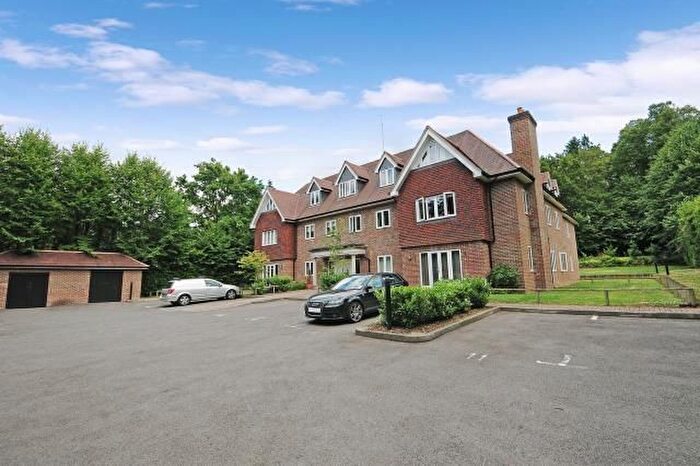 2 Bedroom Flat To Rent In London Road, Sunningdale, SL5