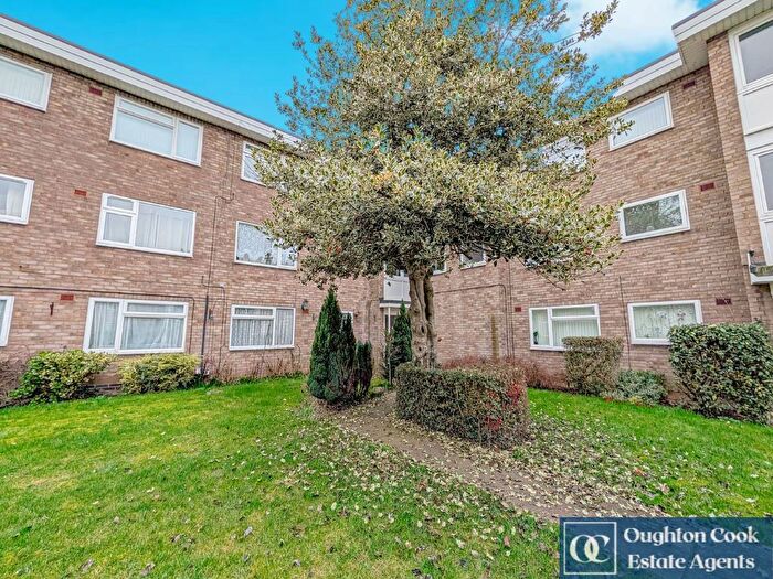 2 Bedroom Flat For Sale In Langbay Court, CV2
