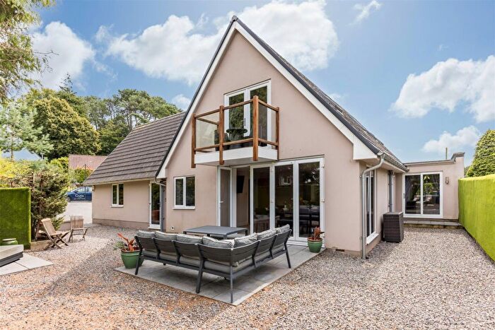 4 Bedroom Property To Rent In Thwaite Road, Poole, BH12