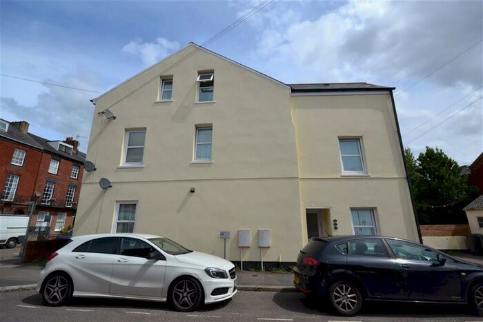 1 Bedroom Flat To Rent In Union Street, Exeter, EX2
