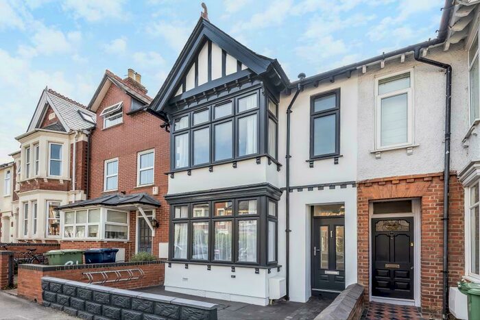 7 Bedroom Terraced House To Rent In Divinity Road, Hmo Ready Sharers, OX4