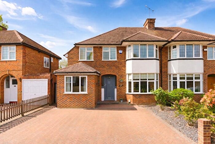 4 Bedroom Semi-Detached House For Sale In Selwyn Drive, Hatfield, Hertfordshire, AL10