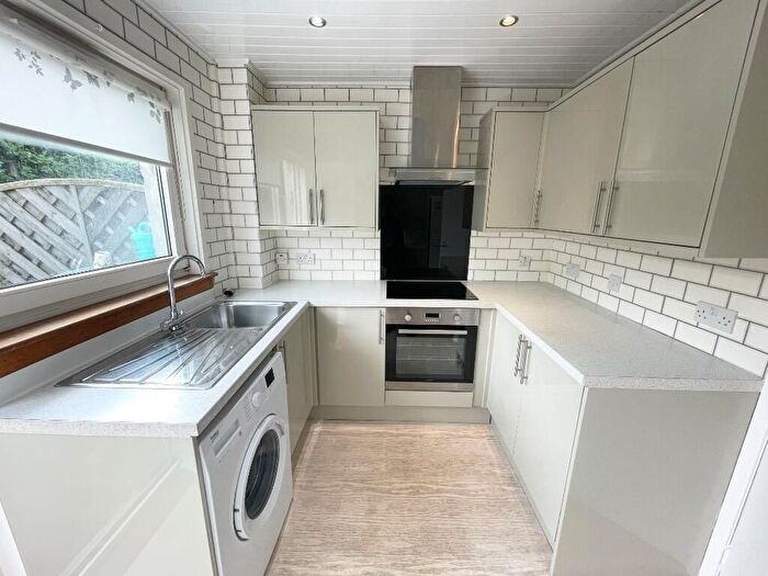3 Bedroom Terraced House To Rent In Caterham, CR3