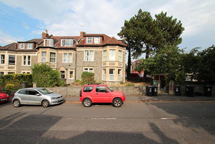2 Bedroom Flat To Rent In Cromwell Road - St Andrews, BS6