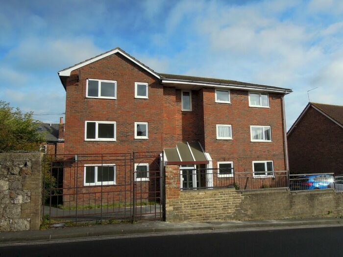 Houses to rent in Binfield, Isle of Wight