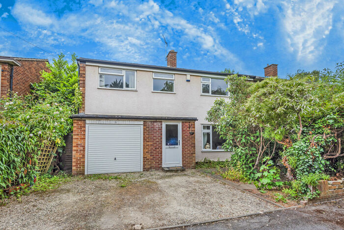 5 Bedroom Semi-Detached House To Rent In Coolidge Close, Headington, OX3