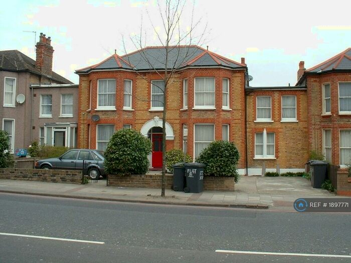 1 Bedroom Flat To Rent In Brownhill Road, Catford, SE6