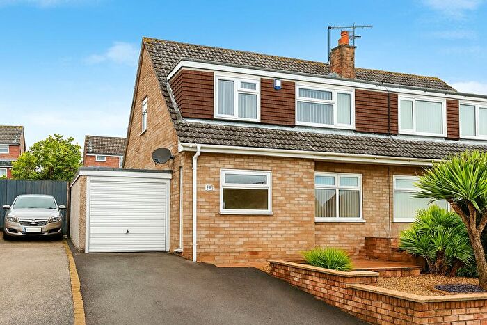 3 Bedroom Semi Detached House For Sale In Tenby Court, Caerphilly, CF83