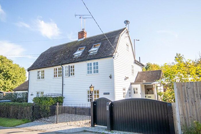 4 Bedroom Semi-Detached House For Sale In Rayleigh Road, Hutton, Brentwood, Essex, CM13