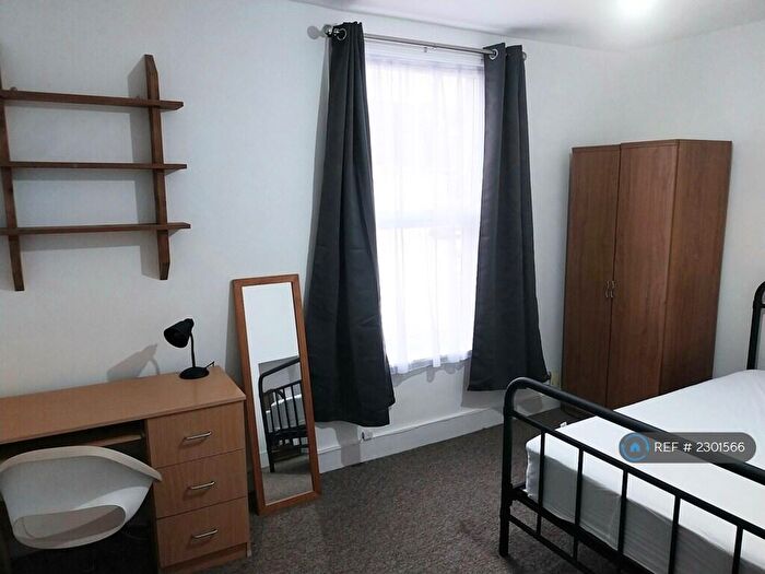 4 Bedroom Terraced House To Rent In Napier Road, Southsea, PO5