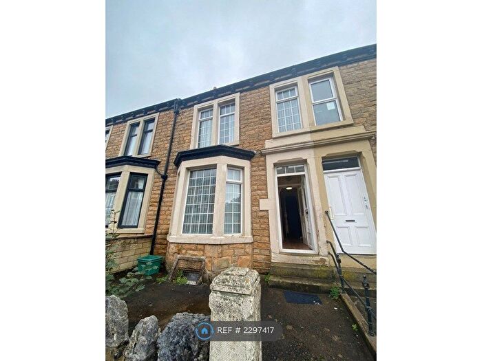 5 Bedroom Terraced House To Rent In Blades Street, Lancaster, LA1