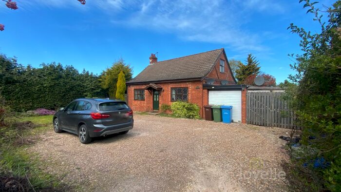 4 Bedroom Detached Bungalow For Sale In Mill Road, Gringley On The Hill, DN10