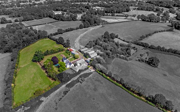 5 Bedroom Detached House For Sale In Little Mill, Pontypool, Monmouthshire, NP4