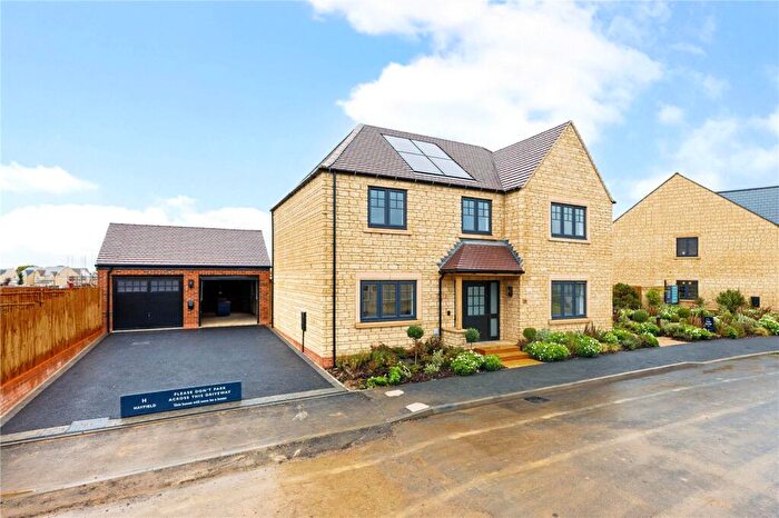 4 Bedroom Detached House For Sale In Hayfield Heights, Gotherington, Cheltenham, Gloucestershire, GL52
