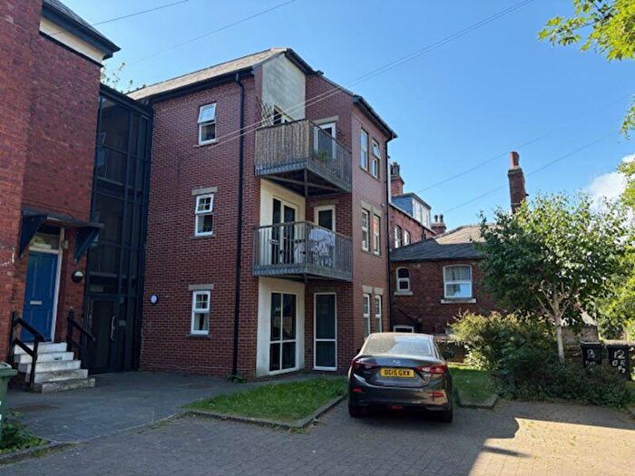 2 Bedroom Flat To Rent In Bainbrigge Road, Leeds, LS6