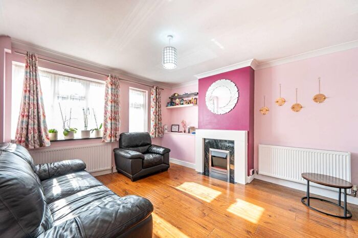 3 Bedroom Semi-detached House To Rent In Lily Gardens, Alperton, Wembley, HA0