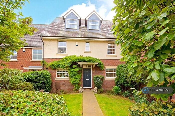 Studio To Rent In Buckingham, Buckingham, MK18