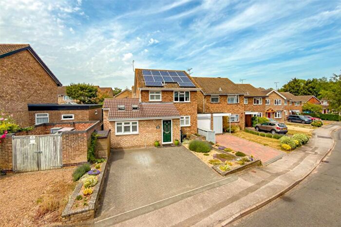 3 Bedroom Detached House For Sale In Villiers Crescent, St. Albans, Hertfordshire, AL4