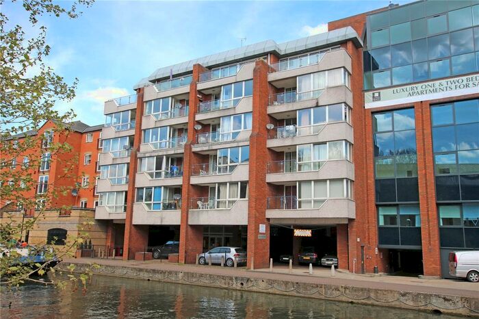 1 Bedroom Flat To Rent In Kings Reach Court, Crane Wharf, Reading, Berkshire RG1