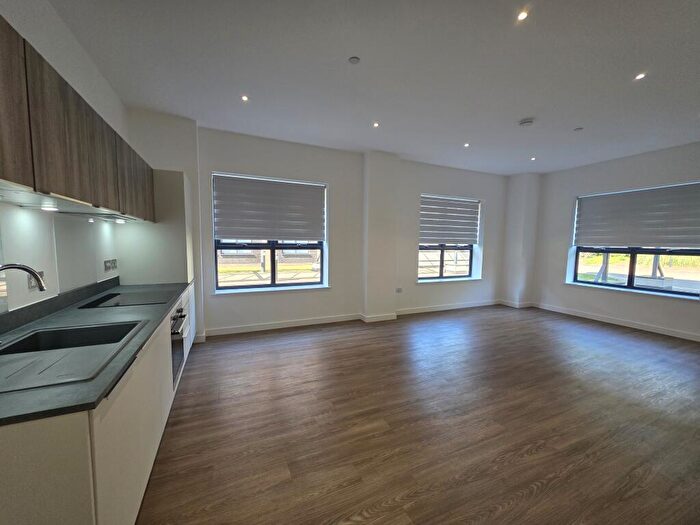 2 Bedroom Apartment To Rent In North Star House, Town Centre, SN2