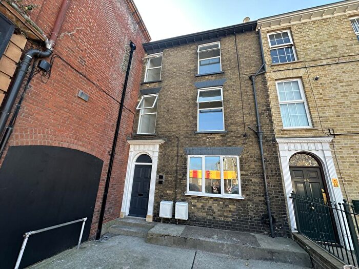 2 Bedroom Flat To Rent In St. Georges Road, Great Yarmouth, NR30