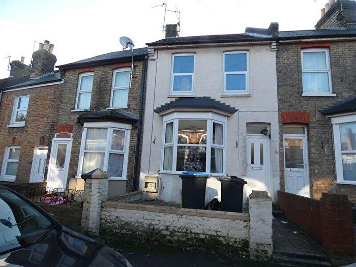2 Bedroom Terraced House To Rent In Winstanley Crescent, Ramsgate, Kent, CT11
