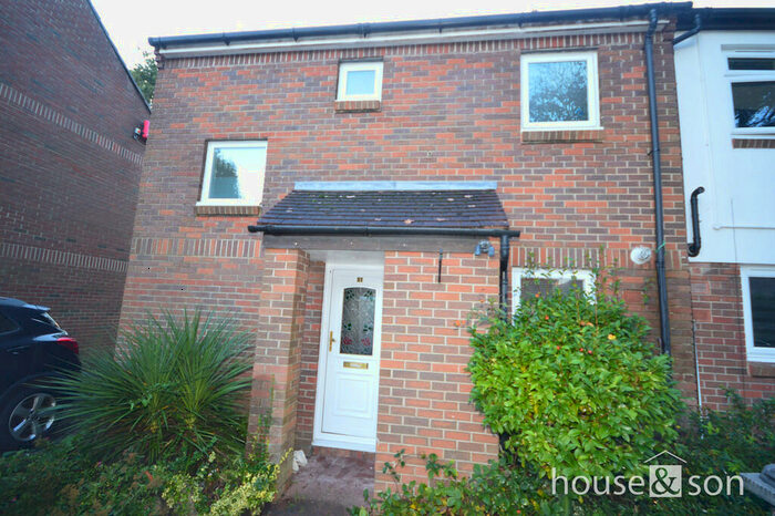 2 Bedroom End Of Terrace House To Rent In Hamilton Road, Boscombe, BH1