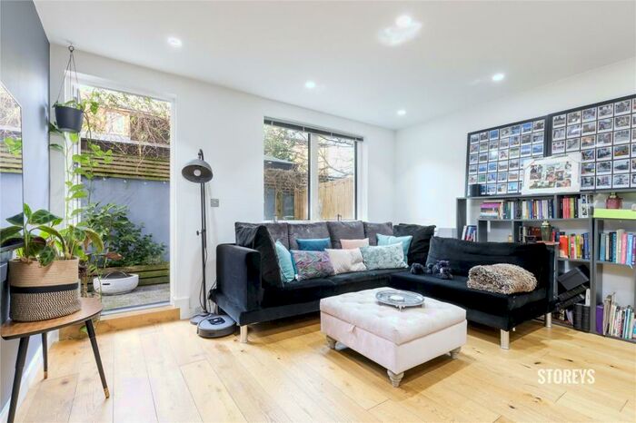 2 Bedroom Apartment To Rent In Andre Street, Hackney, London, E8