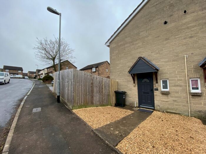 2 Bedroom Semi-Detached House To Rent In Elm Way, Shepton Mallet, BA4