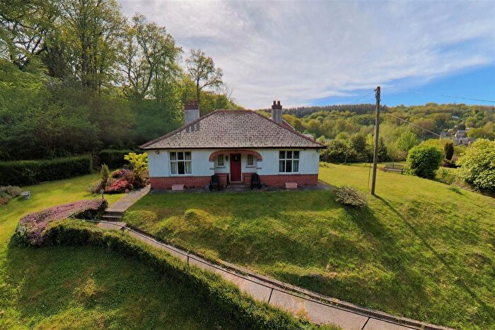 2 Bedroom Detached Bungalow For Sale In Upper Lydbrook, Lydbrook, GL17
