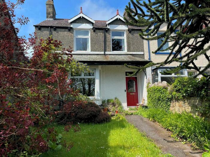 4 Bedroom End Of Terrace House For Sale In High Road, Halton, Lancaster, LA2