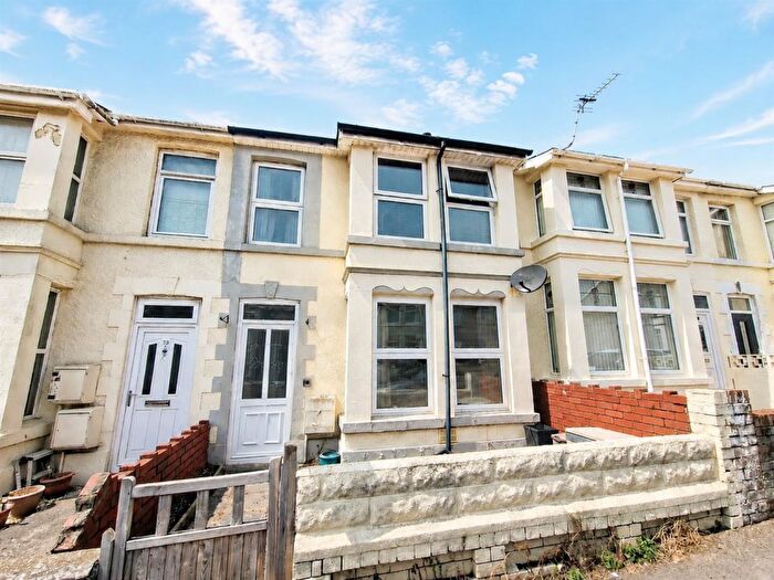 3 Bedroom Terraced House For Sale In Suffolk Place, Porthcawl, CF36